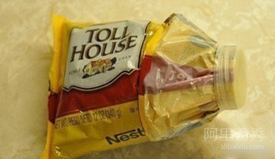 巧妙密封塑料袋妙招，一看就会--阿里百秀